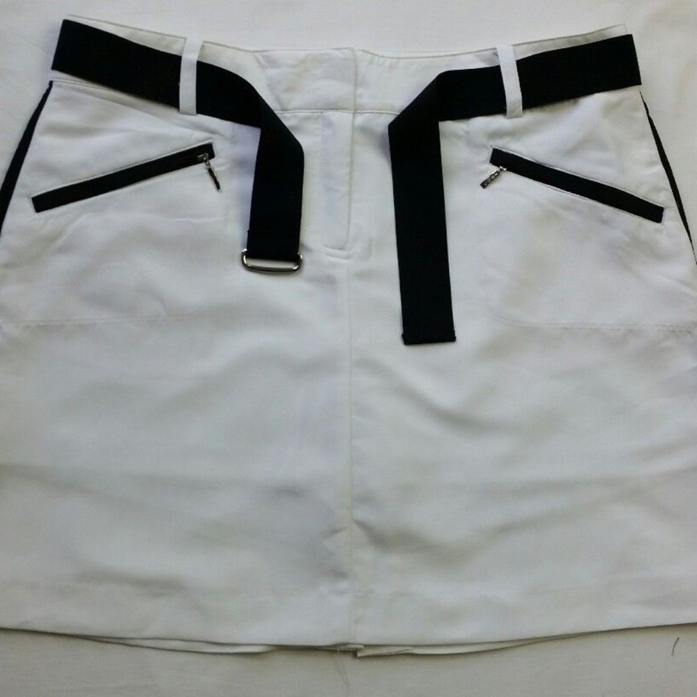 IZOD Women Performx mini Skirt Size 10 White skort